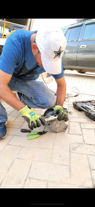 https://cdn.trust-mechanics.com/photos/DGLRNCCxoBtL9j1NWDcu/dc1c6be3-5aae-44b8-8a78-03696528a3a4_720x720