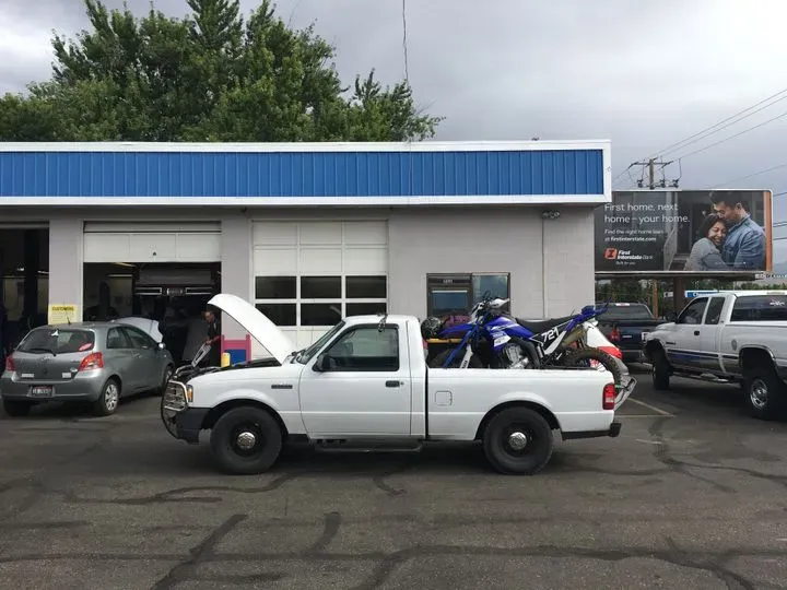 https://cdn.trust-mechanics.com/photos/DMq4nb2Y9k8GOcTriUr4/74b48cb6-2a39-4d01-82f7-c57aa16f8a49_720x720