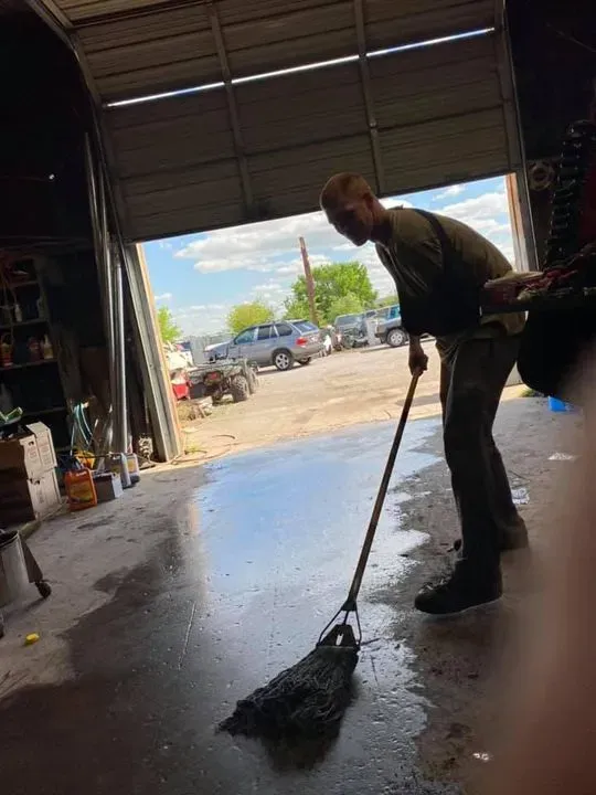 https://cdn.trust-mechanics.com/photos/DOxCRpkf6Q0cOaHdDVNG/9a8d705a-05d4-46bf-8cdc-89992309a2eb_720x720
