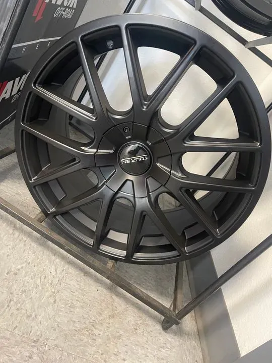 https://cdn.trust-mechanics.com/photos/DUqY4zfhctjOsIitZwkZ/fc4c1cd8-242d-4551-89de-904b675bc892_720x720