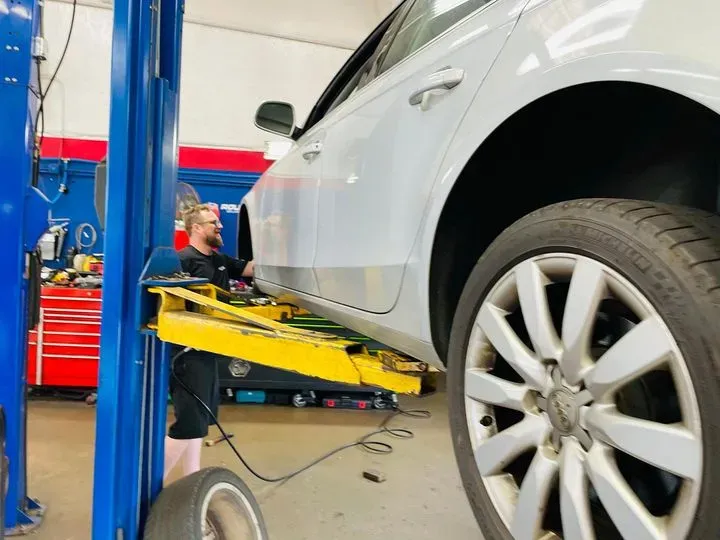 https://cdn.trust-mechanics.com/photos/DWk3BZB9CyNzVDj8Aw5j/8a40d71b-b411-4f18-b2c0-4bd235e77b9a_720x720