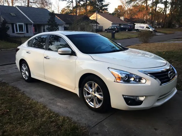 https://cdn.trust-mechanics.com/photos/DpFY40qSiUE5v1hk18fc/33762a73-1482-4d6f-9bb0-382d1c83f4b8_720x720