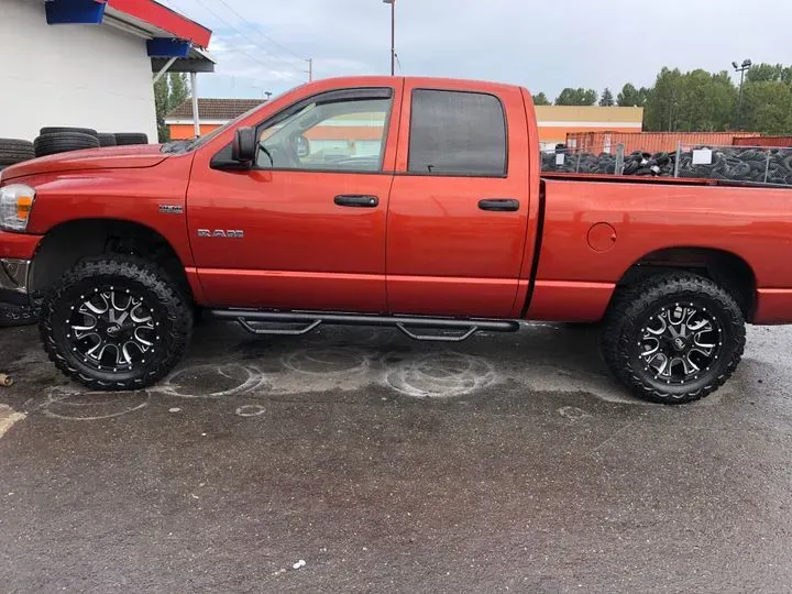 https://cdn.trust-mechanics.com/photos/Dpexvk75nEi8lAdFCgbM/ef3dc1a1-af7e-46af-ad28-532be62e0d43_720x720