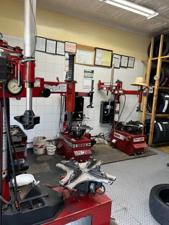 https://cdn.trust-mechanics.com/photos/E1QVcamWqSipznDAYqJk/70b11b45-8f2a-441f-a7a9-3b2f1a33caf2_720x720