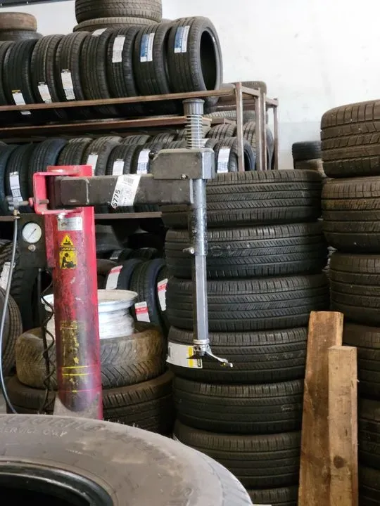 https://cdn.trust-mechanics.com/photos/E6JzTUU08tCi8PI4gZqN/f009b966-f55b-4fe9-9b1d-f69417acc247_720x720