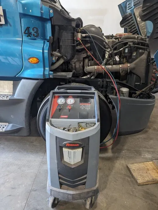 https://cdn.trust-mechanics.com/photos/ELMjNMetedIXVi39Nnko/dab12f3d-702d-488f-bf2c-6a06f387d2b5_720x720