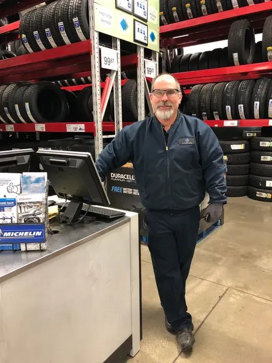 https://cdn.trust-mechanics.com/photos/ETQOwQGxqlNU44NjDSoQ/0502961d-9597-4acd-b0b5-9ada42c6cf06_720x720