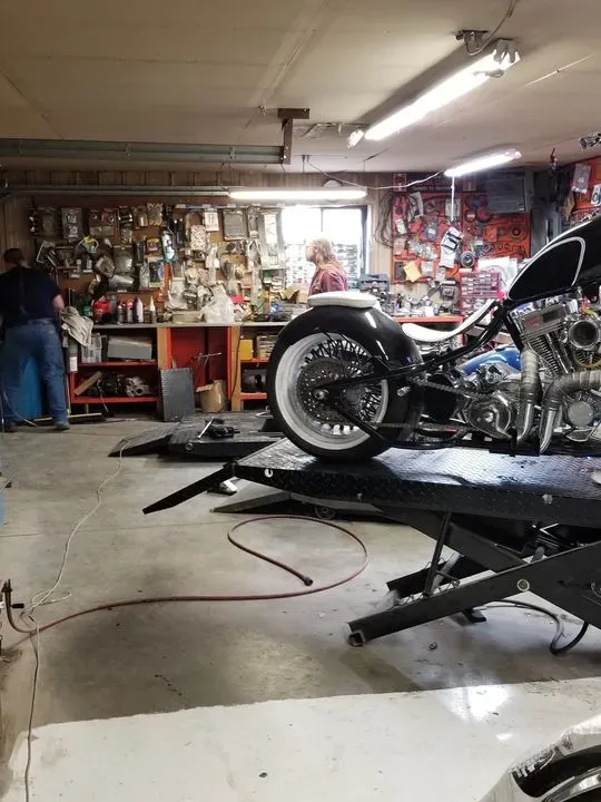 https://cdn.trust-mechanics.com/photos/Eeut4vvXYzQMsOkjYS6R/97ffb8f1-bbf9-4d97-a17b-9ca858d49821_720x720