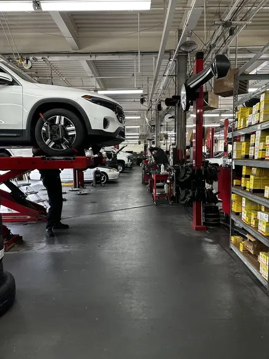https://cdn.trust-mechanics.com/photos/F0Kuqaua93D3iUjOZw4j/3f9d928e-7f35-43c8-95e6-e606511b7a13_720x720