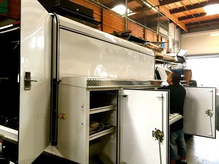https://cdn.trust-mechanics.com/photos/F5MWb9v1Zxpj7td4hsXs/33da6030-d53a-4053-9427-e2c4a31a9010_720x720