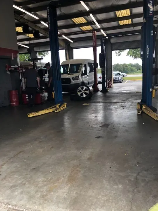 https://cdn.trust-mechanics.com/photos/F8QFJ9BF3FQHIYBHYCPq/964658e1-0488-4a80-9bb8-972ffa613172_720x720