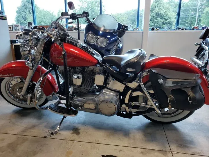 https://cdn.trust-mechanics.com/photos/FEppUPFvDyME1b06NI4b/3910ce5a-d1c5-4a4c-b7d1-bae4b89078a1_720x720