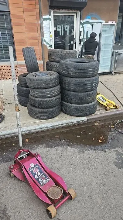 https://cdn.trust-mechanics.com/photos/FHZIbr4DSt2EgToWTxBn/13c88d94-dc4c-4298-9cf2-f43fa0c7efa0_720x720