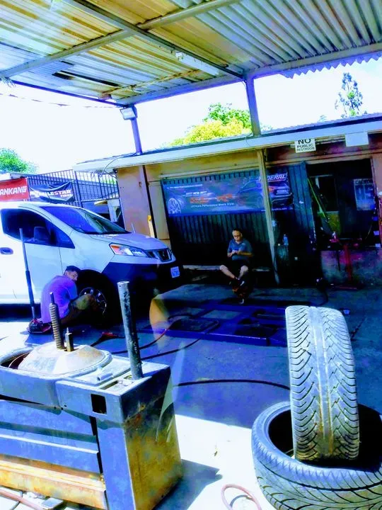 https://cdn.trust-mechanics.com/photos/FLyhsDmSSF7mOSKO4s0L/d30d24e9-e3aa-434b-9ab5-27b789761a84_720x720