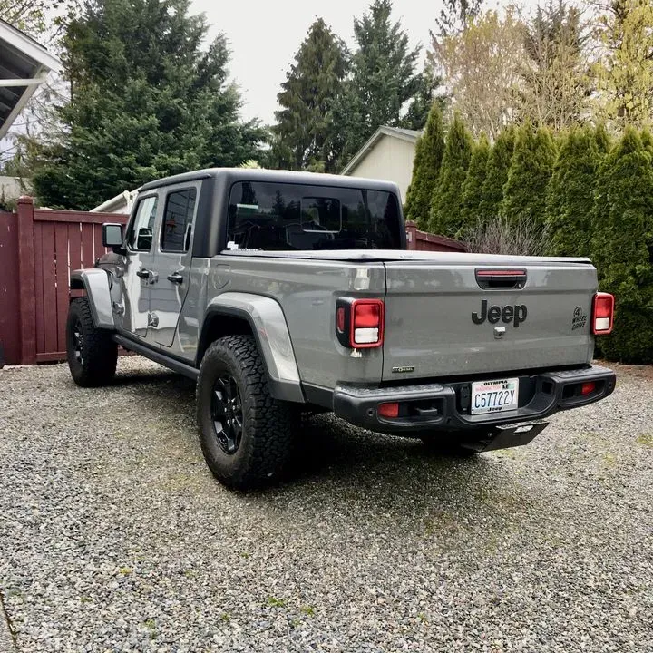 https://cdn.trust-mechanics.com/photos/FQDzhH4I4IBZP3oXN3Tf/2e85d2ef-b13f-4620-b31f-5f4607f3b546_720x720