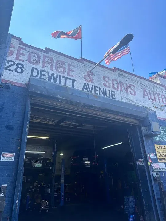 https://cdn.trust-mechanics.com/photos/FSqwrXkRqIIfq2eLw7Gv/6c7dad56-fa38-4e36-9e56-8256e6d824fb_720x720
