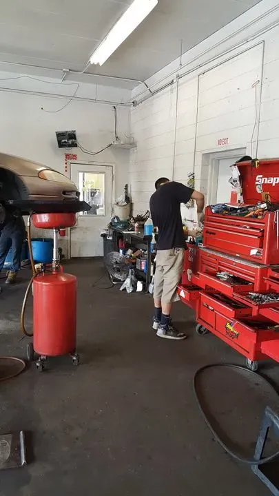 https://cdn.trust-mechanics.com/photos/FXtfQPx0v2UEtcIj4QIQ/18ce48b7-f1fb-430e-bf5b-d84c68d36dc7_720x720