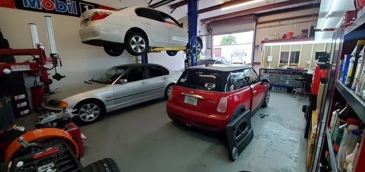 https://cdn.trust-mechanics.com/photos/FXwmWvCvaHOvp8akPQfV/7269198a-d61a-40fe-9967-5a563dbf73dc_720x720