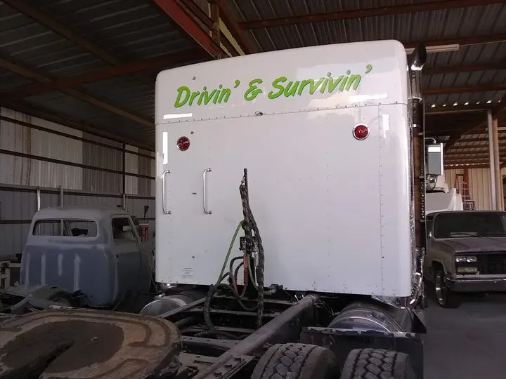 https://cdn.trust-mechanics.com/photos/FYbB7NZCGsIwEDBLSduK/20bbbd85-cd7d-4aec-991e-b5c08eb430a2_720x720