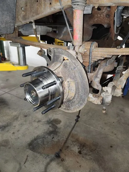 https://cdn.trust-mechanics.com/photos/FfSZuMapWoYkeovo3HJA/b7a95b11-0e34-4b95-8e44-af066e4f5031_720x720
