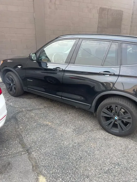 https://cdn.trust-mechanics.com/photos/FxaaYXODnt5K7SXA6LqN/e9af0b6b-2e0b-4d17-9255-605bc24200f8_720x720