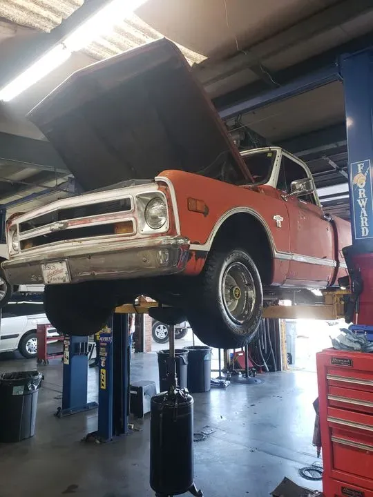 https://cdn.trust-mechanics.com/photos/G2hz9KWJsyCYLQYVzSlP/df6cc293-2b9c-460e-b28d-7af2dd0d11a4_720x720