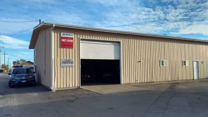 https://cdn.trust-mechanics.com/photos/G2lEv4vJE699jQe5DUr3/f5a527c2-fff8-4bed-91d6-b5c59283d537_720x720