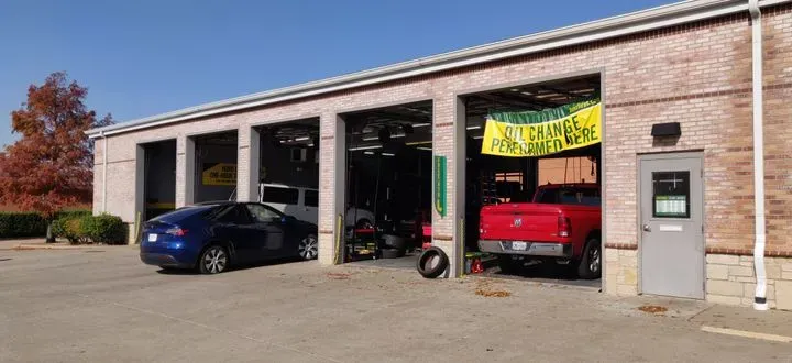 https://cdn.trust-mechanics.com/photos/G9swX40pxhNu1XTb9uCK/ef1bbf7e-f5c4-4332-b68b-4492084cd29c_720x720