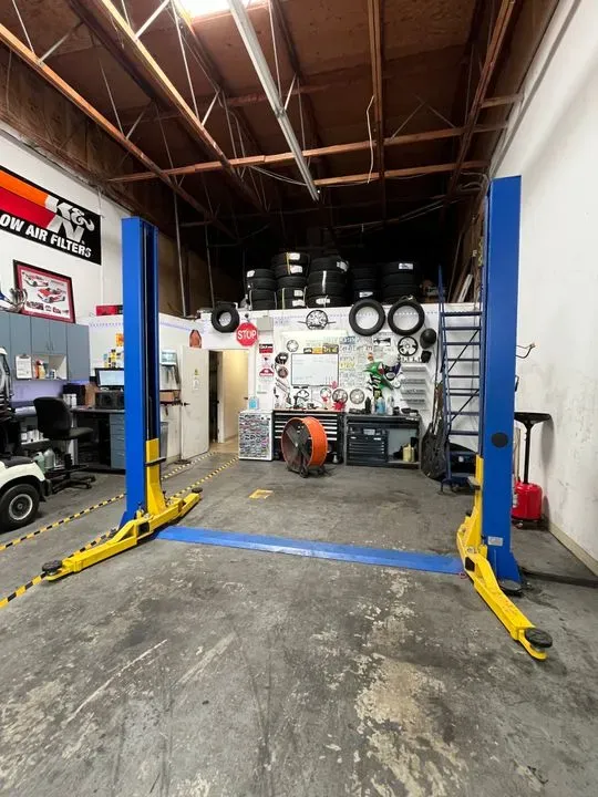 https://cdn.trust-mechanics.com/photos/GFOkHoXukovTBhMQZqAo/b045822c-6d6d-4a9e-af72-b6ab02c6b614_720x720