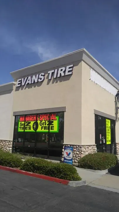 https://cdn.trust-mechanics.com/photos/GGWSvTPBlsgvxm8m5LJ7/d7aebd2d-69e5-4341-ae85-0a3e0f8e34da_720x720