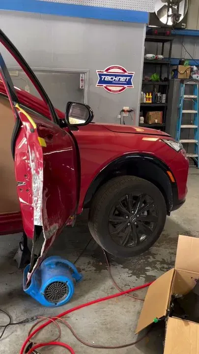 https://cdn.trust-mechanics.com/photos/GLZBCiQeafCr1IK6M9cA/51096525-70c2-4fb4-a8dd-66a6e6e2844e_720x720