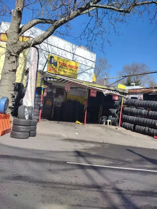 https://cdn.trust-mechanics.com/photos/GMylNCtqP7Msi6vfXJsd/09fbb474-2899-4dad-a7fe-a28d8ccb91a7_720x720