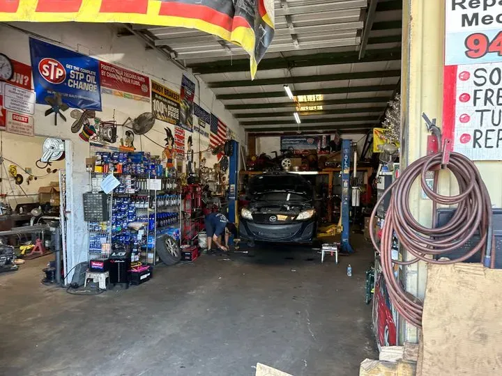 https://cdn.trust-mechanics.com/photos/Gcfc6yA63mmxk1Rwzw8S/abbd7562-2337-4223-a711-80082c57471d_720x720