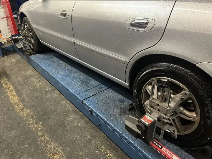 https://cdn.trust-mechanics.com/photos/GsXnXMUnuzBRnYCU4fc7/34c44bb0-d79a-411d-aaa1-989ed572c4e7_720x720