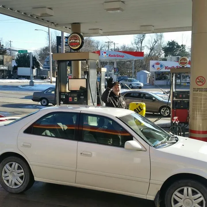 https://cdn.trust-mechanics.com/photos/GwV3YXZcWdexupSM5dPz/5898bab5-425a-49c2-97c1-ad3af88917a2_720x720