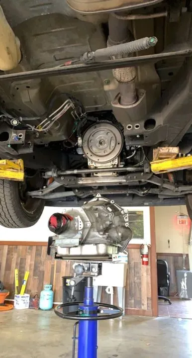 https://cdn.trust-mechanics.com/photos/HIlXCwftxnz4WUFaXng2/147c1af7-ceff-47ad-a4d9-695be696f613_720x720