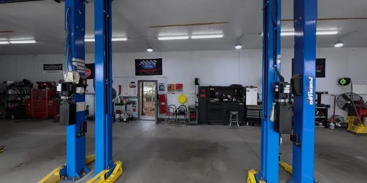 https://cdn.trust-mechanics.com/photos/HYJBO3qm3u5ZwdT7kMgI/27e0a96a-7d99-4887-8ca5-c933ec7e632e_720x720