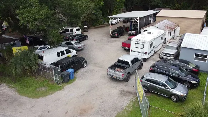 https://cdn.trust-mechanics.com/photos/HbKBS3eP89Z6OgjOVsLu/16e19a82-9c17-4bd5-ae8a-b3e45c788b3e_720x720