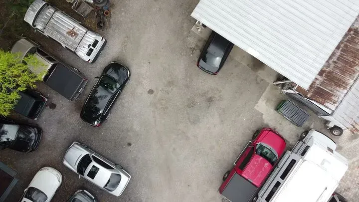 https://cdn.trust-mechanics.com/photos/HbKBS3eP89Z6OgjOVsLu/a90e7118-4cc5-442b-821d-2fd4a0abea66_720x720