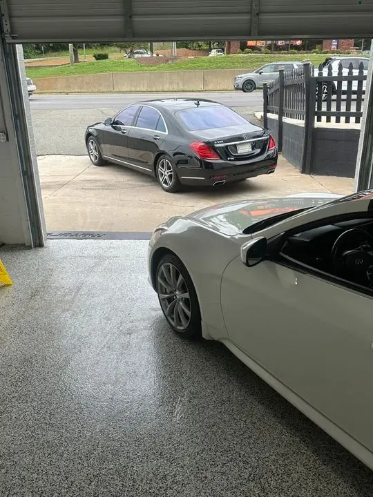 https://cdn.trust-mechanics.com/photos/HeTNbVO4dIn3jkKQbOx3/b879e36c-6ab9-489d-aa59-87aef360b8b9_720x720