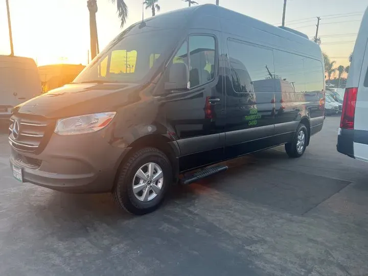 https://cdn.trust-mechanics.com/photos/HzJ1xxfueL4o9e1lxp24/7e94df00-4c2d-4d95-b42f-93f0aaab0593_720x720