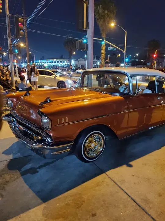 https://cdn.trust-mechanics.com/photos/I8re55Bz6DvAQab5Xjsq/2e2b05b7-ccca-461c-ab5c-9e0c221d0516_720x720