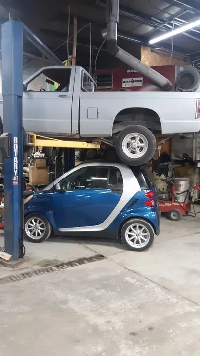 https://cdn.trust-mechanics.com/photos/IIUe1P1mu6B3R6B6Vuuk/cdf80ff7-7600-4f06-8fd2-c1c9f1424d5f_720x720