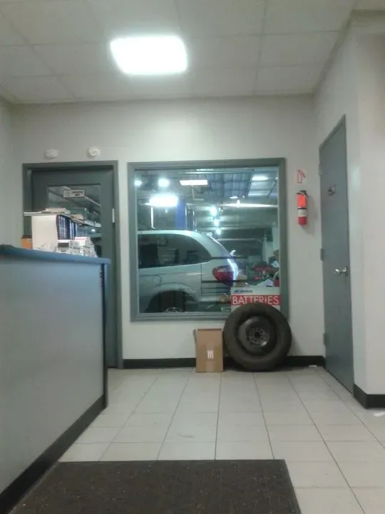 https://cdn.trust-mechanics.com/photos/IN4IZG7jsifObbXXK8Vm/dea48795-d7dc-41f6-8721-cc0da81fa075_720x720