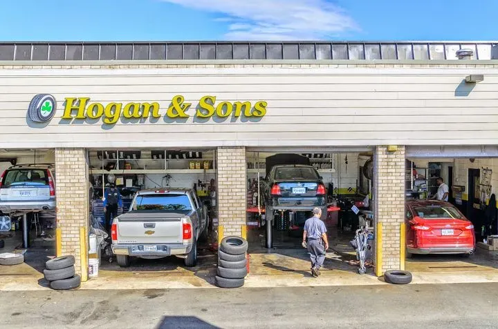 https://cdn.trust-mechanics.com/photos/ImLaCdosQf0zUU7gGzs5/2c714a66-d2bf-4086-b78d-fc08b025e775_720x720