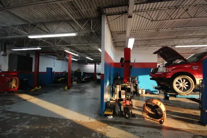 https://cdn.trust-mechanics.com/photos/J6JkjTjzFIaPCcWw07MQ/8fa7d44d-253f-480e-af07-1425816bd4e5_720x720
