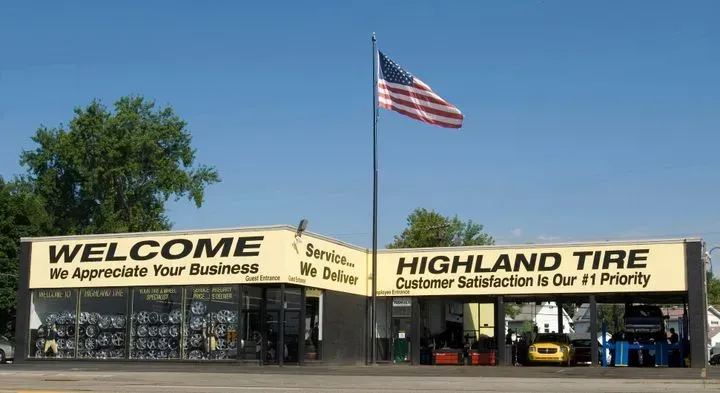 https://cdn.trust-mechanics.com/photos/JAde2NeBPRw6zQ6eYwa6/edafc068-5976-44ce-9c42-6e925eee5523_720x720