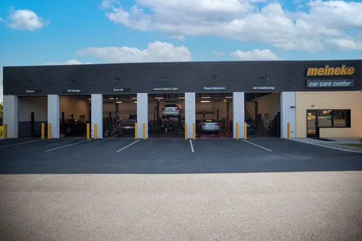 https://cdn.trust-mechanics.com/photos/JDRavuY0LlHLFJrtG7Ww/6e1ac584-f899-4a02-b98c-2e939147ada8_720x720