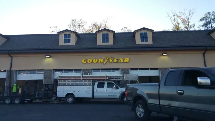 https://cdn.trust-mechanics.com/photos/JGeXUwnlniL6FVxIopAs/1a77b953-f4fb-4d5c-a68a-d731e5ba6623_720x720