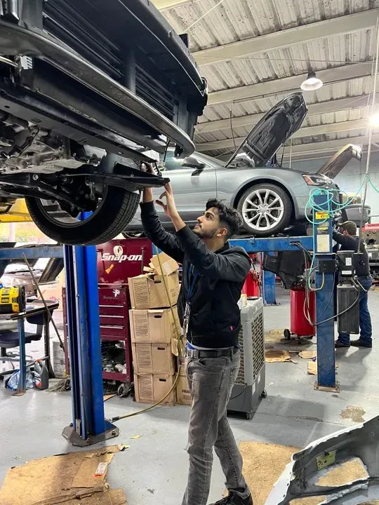 https://cdn.trust-mechanics.com/photos/JH0sbqgQyCsOeiGYHEL6/f5fcac3c-03f4-4ef0-9f06-63c954d83537_720x720